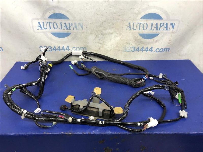 Запчасть проводка салона ACURA MDX (YD3) 13-21 YD3 32109-TZ5-A00 Б/У Проводка салона ACURA MDX (YD3) 13-21 YD3 32109-TZ5-A00 Б/У