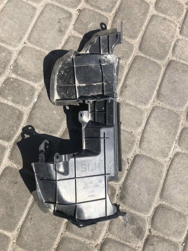 Дефлектор воздушный NISSAN NV200 USA 13-