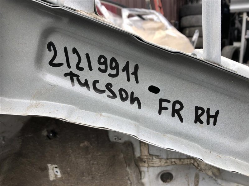 Четверть кузова передняя правый TUCSON TL 15-20 Четверть кузова передняя правый TUCSON TL 15-20