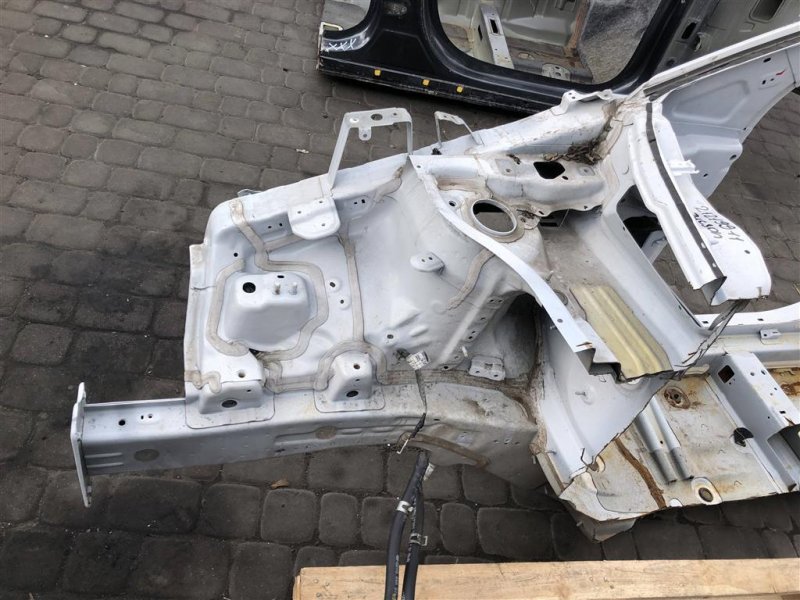 Четверть кузова передняя правый TUCSON TL 15-20 Четверть кузова передняя правый TUCSON TL 15-20