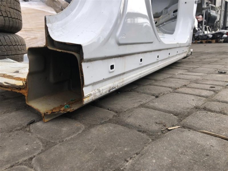 Стойка кузова средняя правая HYUNDAI TUCSON TL 15-20