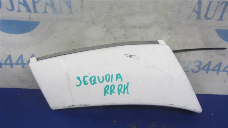 Накладка бампера задняя правая TOYOTA SEQUOIA 01-07 521520C900 Б/У