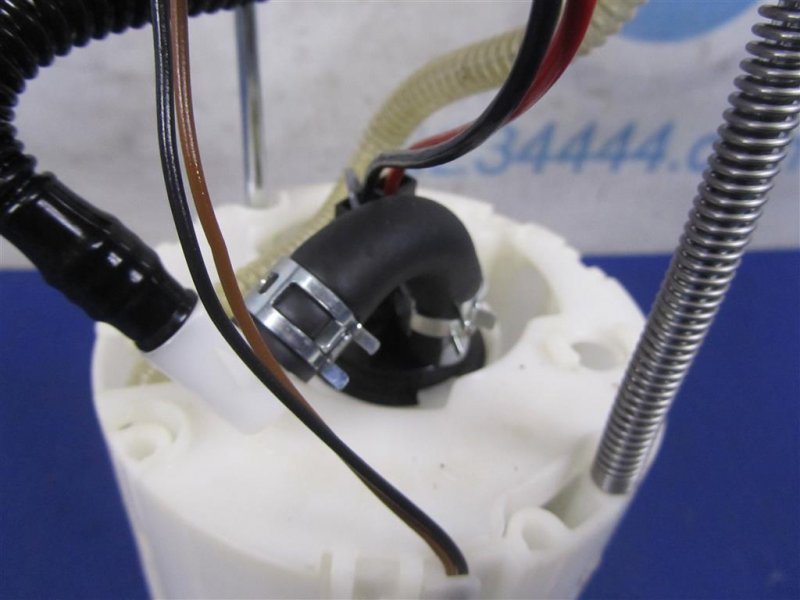 Топливный насос SORENTO UM 14- Топливный насос SORENTO UM 14-