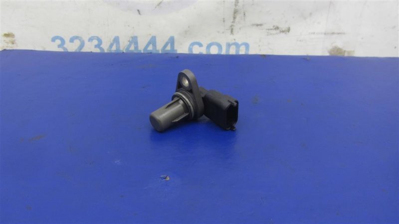 Датчик положения распредвала KIA SORENTO UM 14- 39300-2F100 Б/У