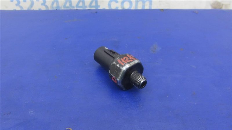 Датчик давления масла ДВС KIA SORENTO UM 14- 94750-37100 Б/У