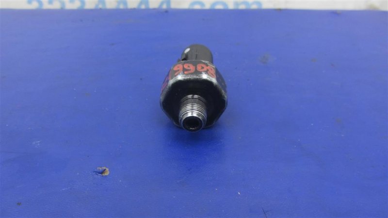 Датчик давления масла ДВС KIA SORENTO UM 14-