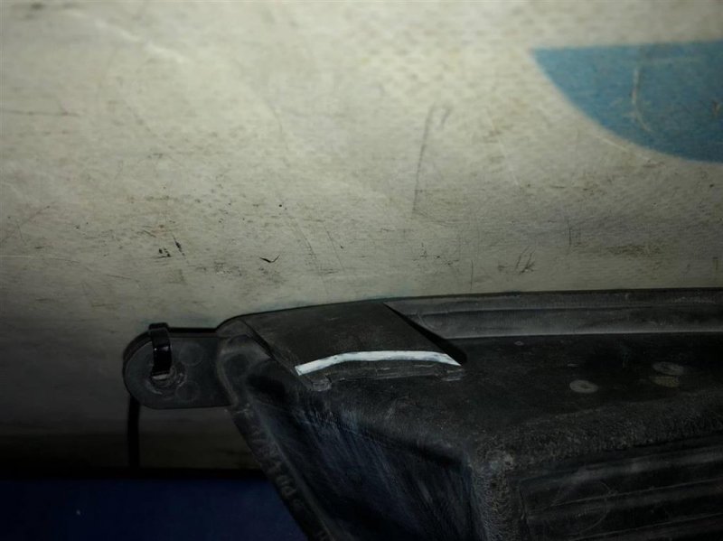 Заглушка ПТФ передняя левая LANCER IX 9 03-07 Заглушка ПТФ передняя левая LANCER IX 9 03-07