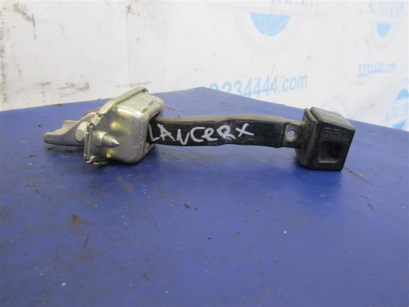 Ограничитель двери передний левый LANCER X 10 07-15 2009 Седан 2.4