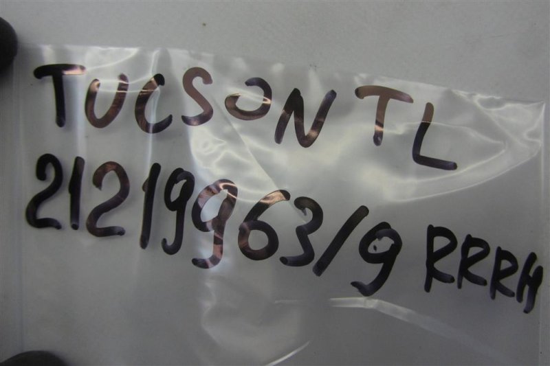 Кнопка стеклоподъемника TUCSON TL 15-20