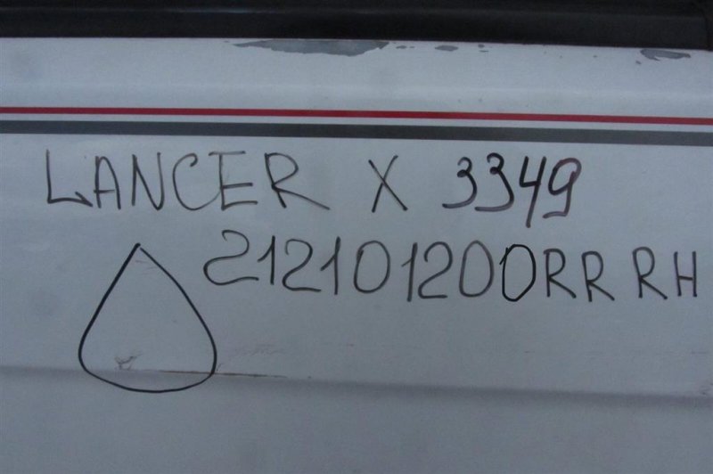 Дверь задняя правая LANCER X 10 07-15 2009 Седан 2.4