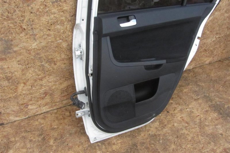 Дверь задняя правая LANCER X 10 07-15 2009 Седан 2.4