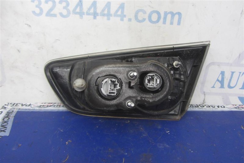 Фонарь внутренний задний левый MITSUBISHI LANCER X 10 07-15 Седан 2.4 Фонарь внутренний задний левый MITSUBISHI LANCER X 10 07-15 Седан 2.4