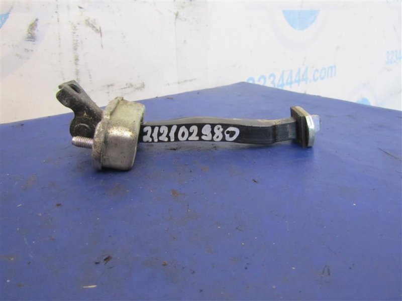 Запчасть ограничитель двери задний левый INFINITI QX60/JX35 12-20 2014 Внедорожник 3.5 82430-3JA0A Б/У Ограничитель двери задний левый INFINITI QX60/JX35 12-20 2014 Внедорожник 3.5 82430-3JA0A Б/У