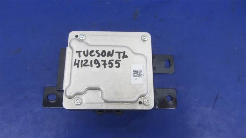 Блок управления раздаточной коробкой HYUNDAI TUCSON TL 15-20 95447-3B730 Б/У