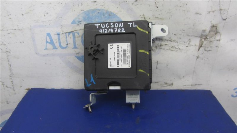 Запчасть блок комфорта HYUNDAI TUCSON TL 15-20 95400-D7BF0 Б/У Блок комфорта HYUNDAI TUCSON TL 15-20 95400-D7BF0 Б/У