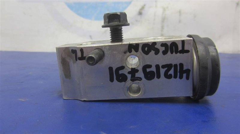 Клапан кондиционера TUCSON TL 15-20