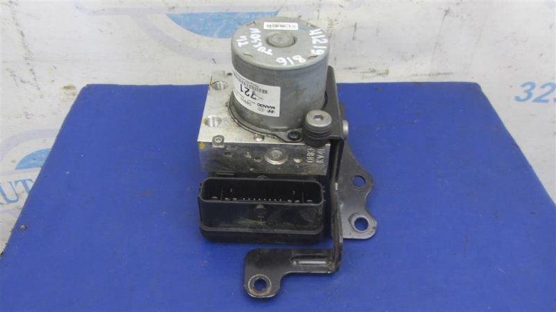Блок ABS TUCSON TL 15-20 Блок ABS TUCSON TL 15-20