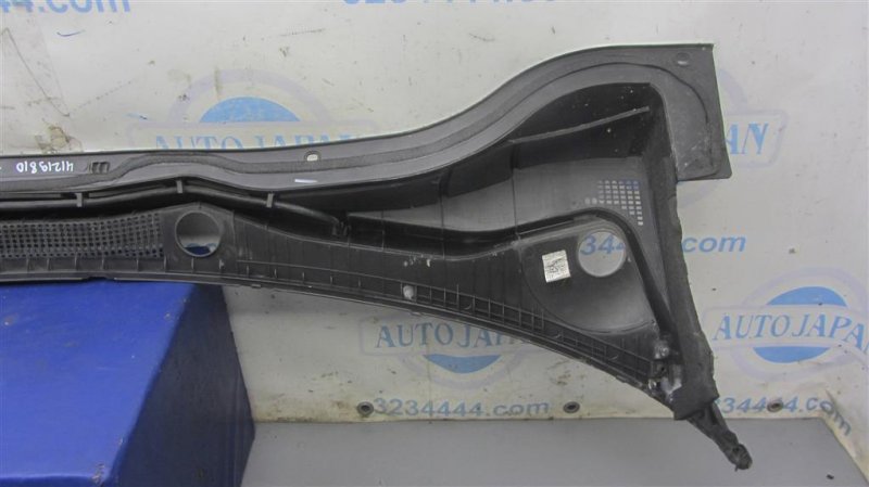 Пластик под лобовое стекло / Жабо TUCSON TL 15-20