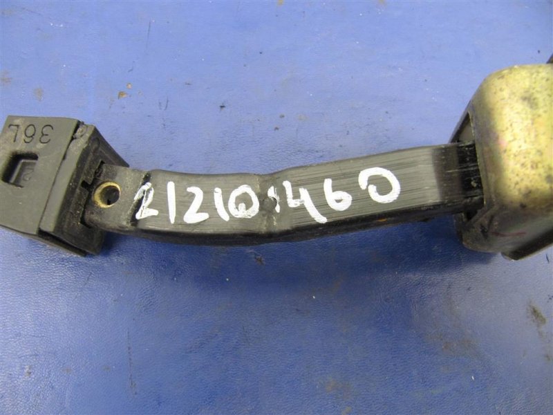 Ограничитель двери задний правый LANCER IX 9 03-07 2004 Седан 2.0 Ограничитель двери задний правый LANCER IX 9 03-07 2004 Седан 2.0