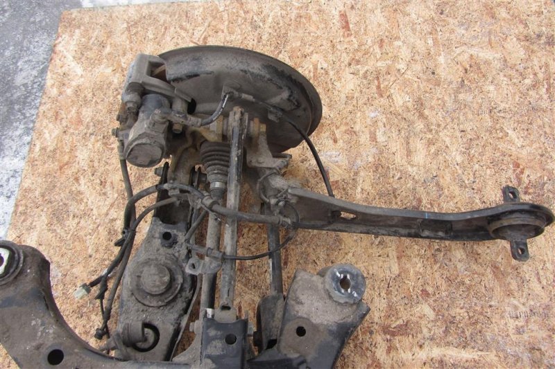 Рычаг задней подвески поперечный нижний задний правый TUCSON TL 15-20 Рычаг задней подвески поперечный нижний задний правый TUCSON TL 15-20