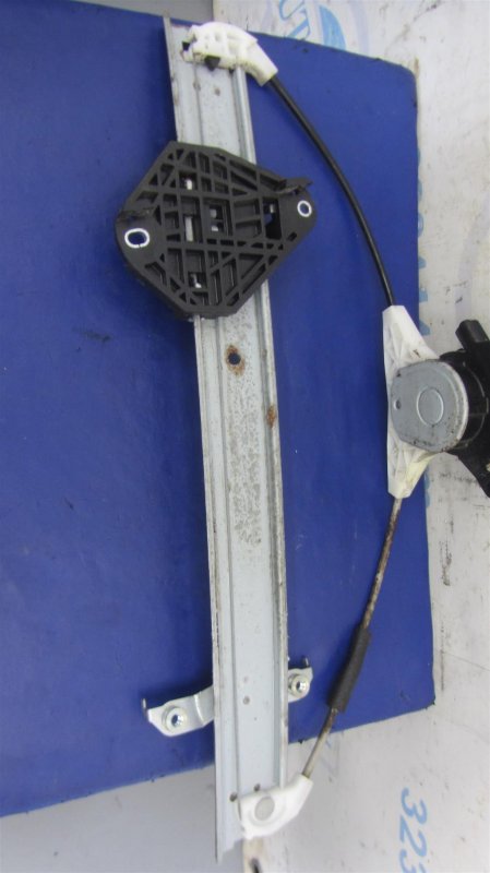 Стеклоподъемник задний левый FORESTER 12-19 2013 Внедорожник 2.5