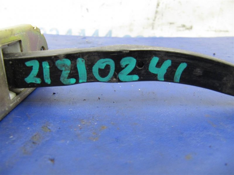 Ограничитель двери передний правый FX S50 03-08 2005 Внедорожник 3.5