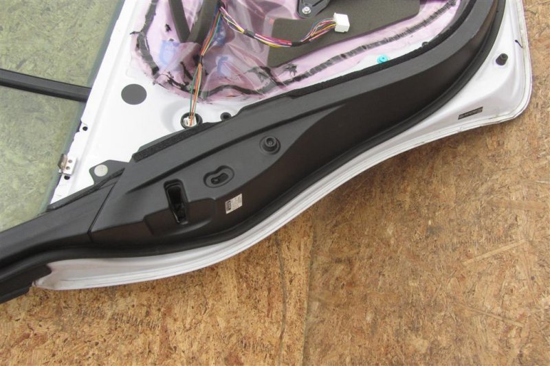 Дверь задняя левая GS350 GS300 05-11 2007 Седан 3.5