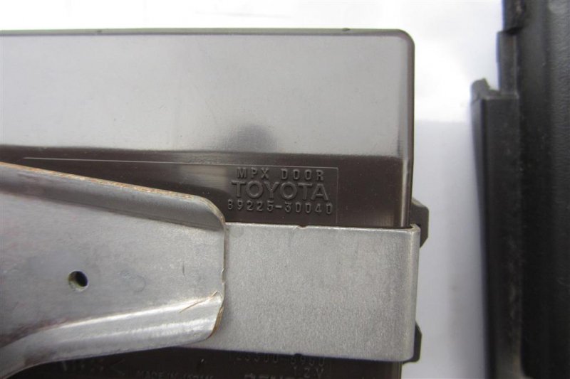 Дверь задняя левая GS350 GS300 05-11 2007 Седан 3.5