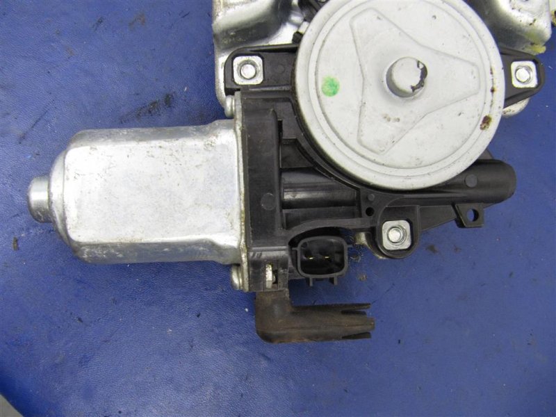 Стеклоподъемник задний правый FX S50 03-08 2007 Внедорожник 3.5