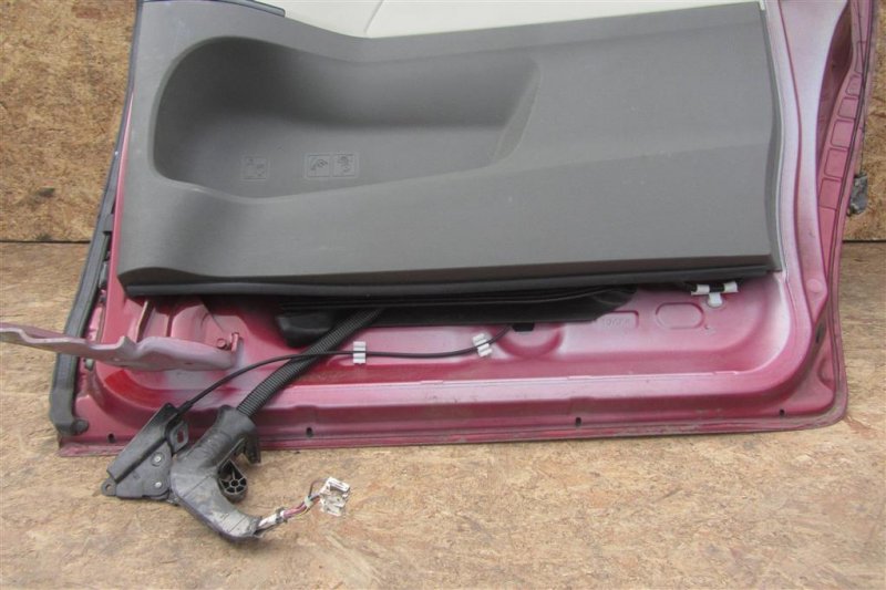 Дверь боковая сдвижная задняя правая SIENNA 11-16 2012 GSL30 3.5 2GR-FE