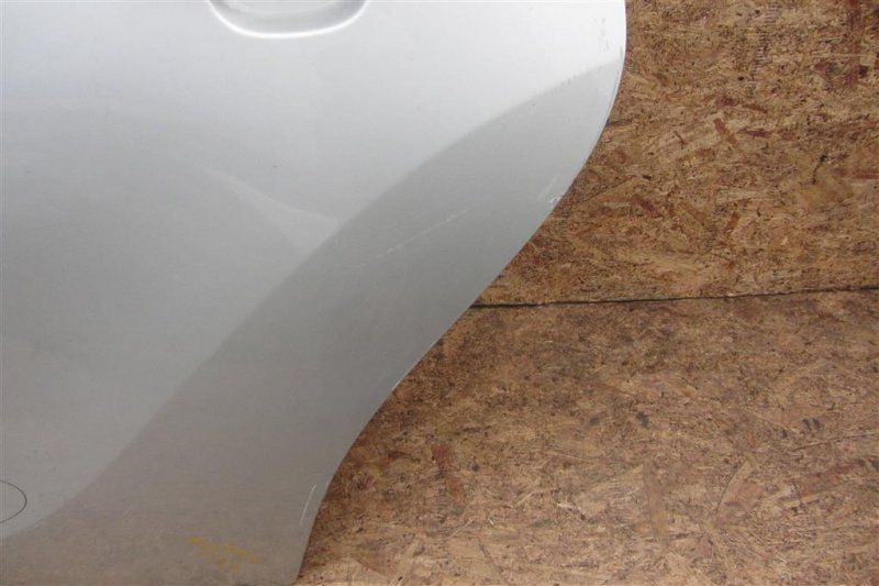 Дверь задняя левая MATRIX 02-08 2002 ZZE132 1.8L 1ZZ-FE