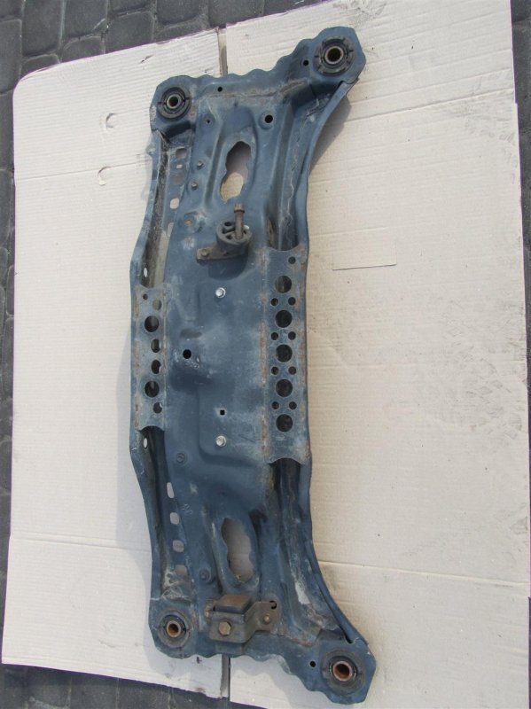 Балка задней подвески TOYOTA CAMRY 50 12-15 Балка задней подвески TOYOTA CAMRY 50 12-15