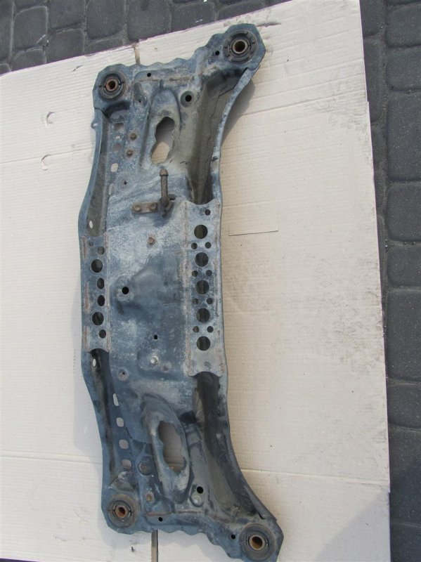 Балка задней подвески TOYOTA CAMRY 50 12-15