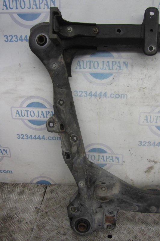 Балка передней подвески SIENNA 11-16 2012 GSL30 3.5 2GR-FE