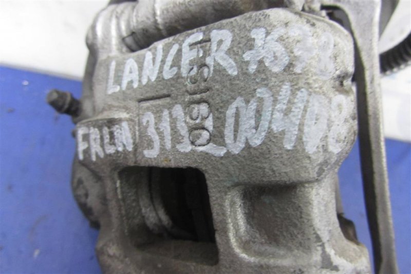 Суппорт тормозной передний левый LANCER IX 9 03-07 2004 Седан 2.0