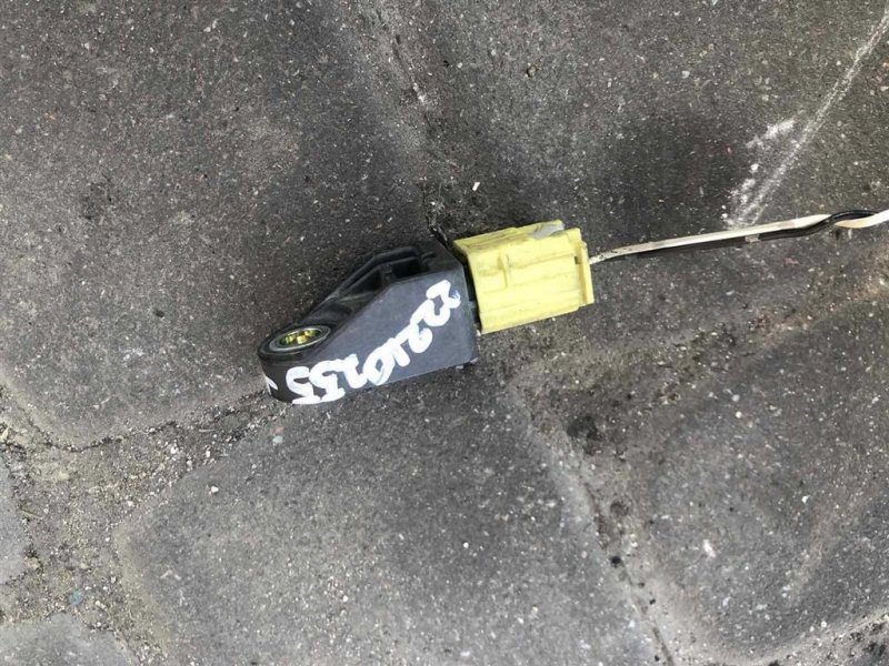 Датчик удара TOYOTA CAMRY 40 06-11 89173-09400 Б/У