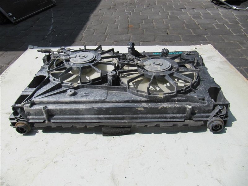 Диффузор вентилятора основного радиатора PRIUS - 30 09-17