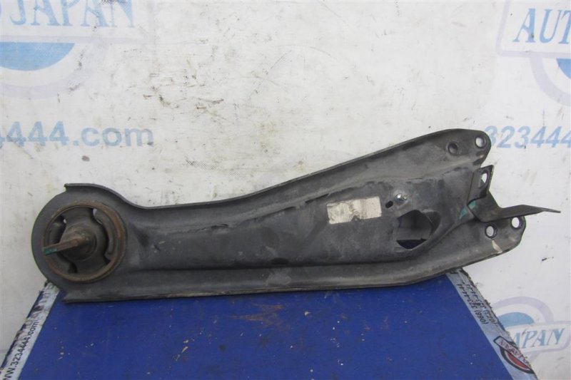 Рычаг задней подвески продольный задний правый MDX (YD2) 06-13 2009 YD2 3.7 Рычаг задней подвески продольный задний правый MDX (YD2) 06-13 2009 YD2 3.7