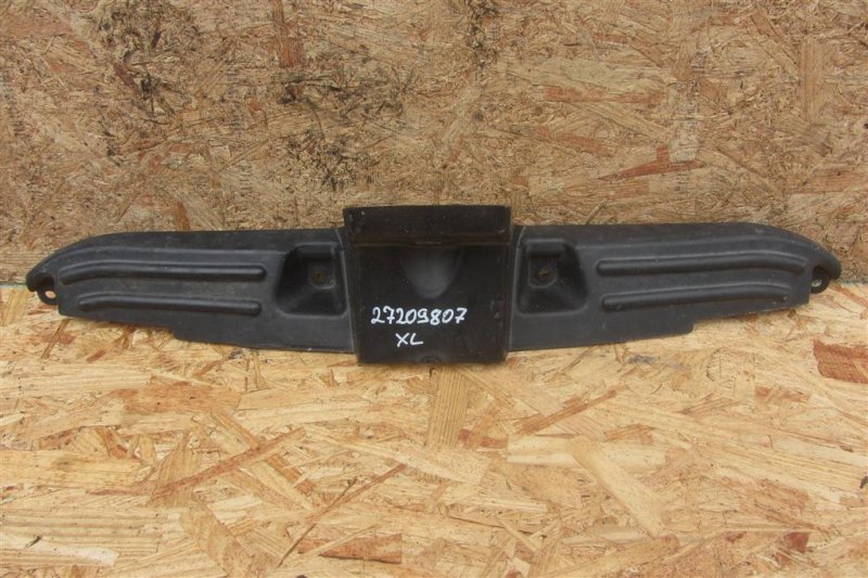 Накладка замка капота MITSUBISHI OUTLANDER XL 05-13 7450A172 Б/У