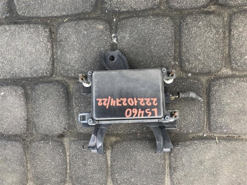 Запчасть блок управления круиз-контролем LEXUS LS460 06-12 88210-50090 Б/У Блок управления круиз-контролем LEXUS LS460 06-12 88210-50090 Б/У