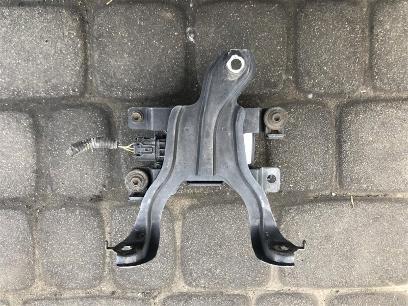 Блок управления круиз-контролем LS460 06-12 Блок управления круиз-контролем LS460 06-12