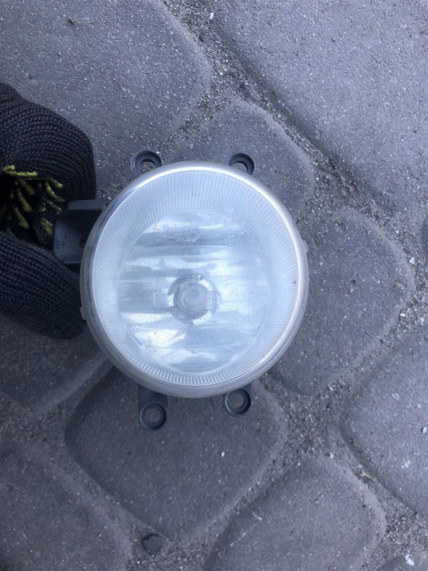 Противотуманная фара левая TOYOTA PRIUS - 30 09-17 81220-12230 Б/У
