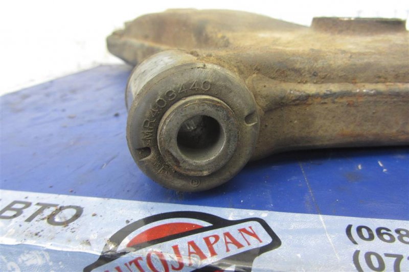 Рычаг передней подвески нижний передний правый OUTLANDER 03-07