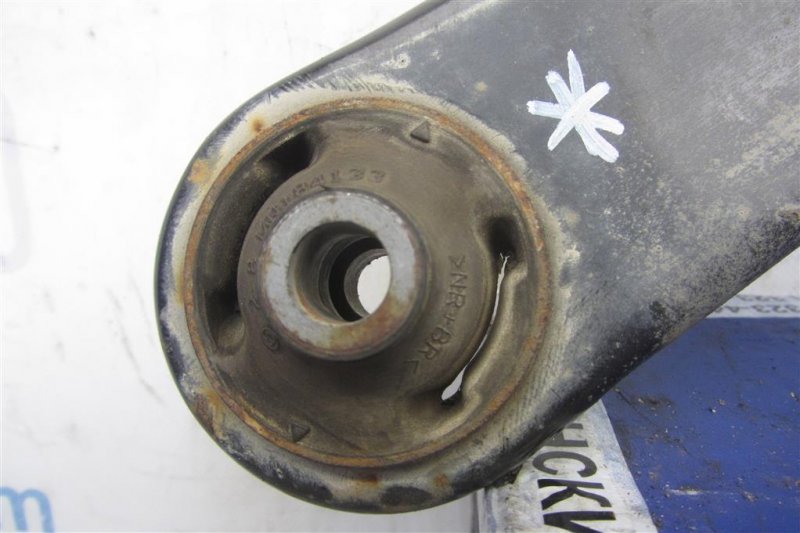 Рычаг передней подвески нижний передний правый MITSUBISHI LANCER X 10 07-15