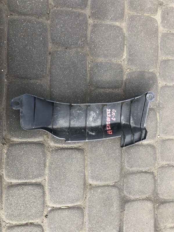 Накладка передней панели верх MAZDA CX-7 06-12 EH64-56-1Y1 Б/У