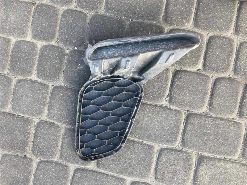 Накладка противотуманной фары 3 BL 09-13 Накладка противотуманной фары 3 BL 09-13