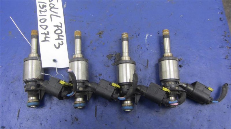 Запчасть форсунка топливная KIA SOUL PS 13-19 2014 PS 2.0 35310-2E500 Б/У Форсунка топливная KIA SOUL PS 13-19 2014 PS 2.0 35310-2E500 Б/У