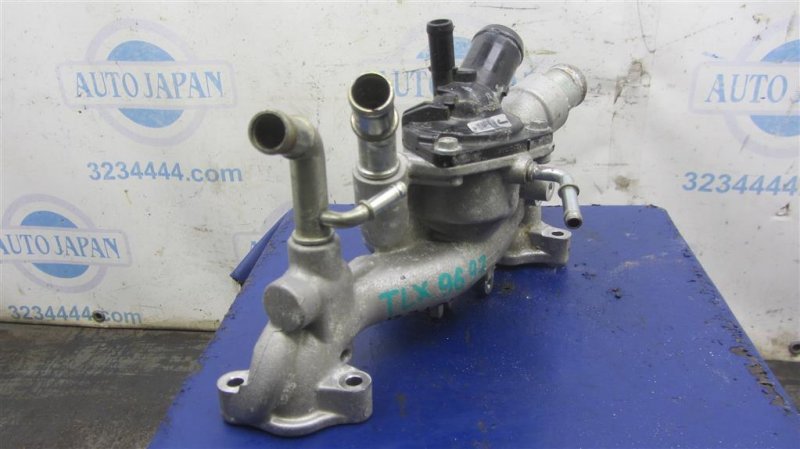 Корпус термостата TLX 14-17 2016 Седан 3.5