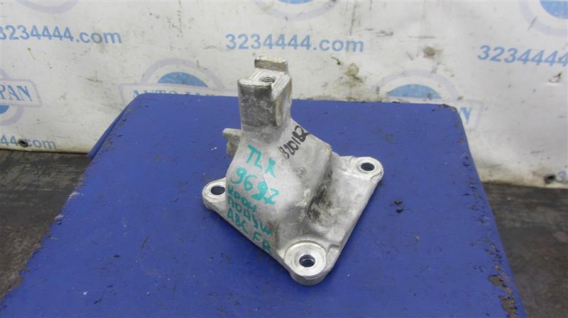 Кронштейн двигателя передний ACURA TLX 14-17 2016 Седан 3.5 50630-TZ3-A01 Б/У