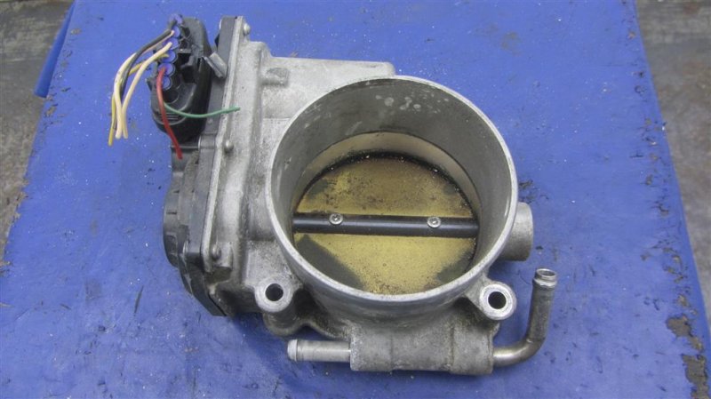 Дроссельная заслонка LEXUS LS460 06-12 2007 Седан 4.6 22030-38010 Б/У